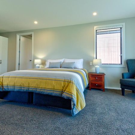 Annies On Milford Motel Te Anau Bagian luar foto